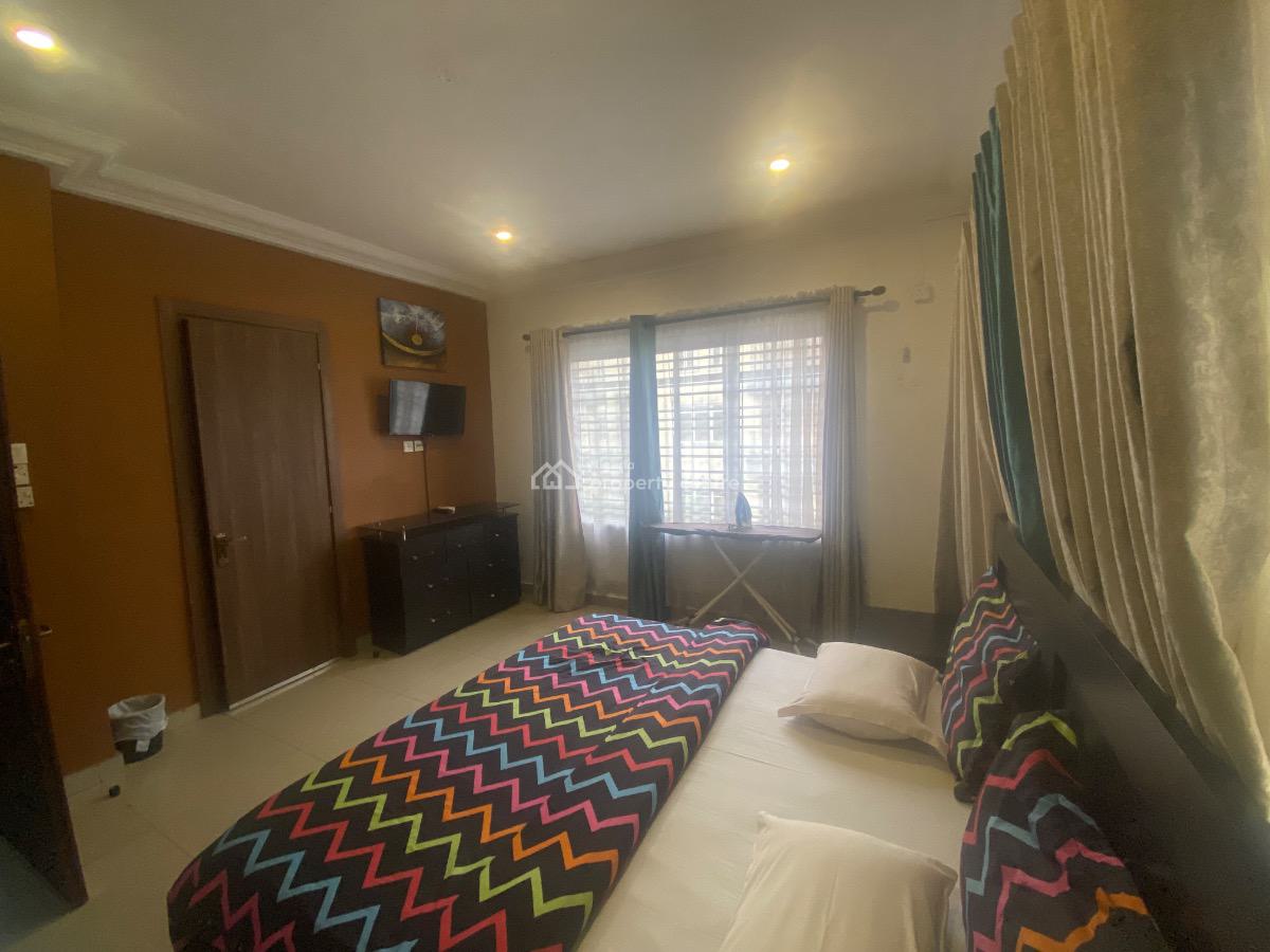 Tastefully Finished 2 Bedroom Apartment with Pool, Ikeja Gra, Ikeja Gra, Ikeja, Lagos, Flat / Apartment for Rent