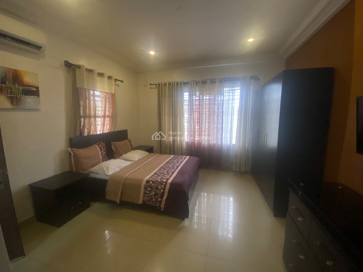 Tastefully Finished 2 Bedroom Apartment with Pool, Ikeja Gra, Ikeja Gra, Ikeja, Lagos, Flat / Apartment for Rent