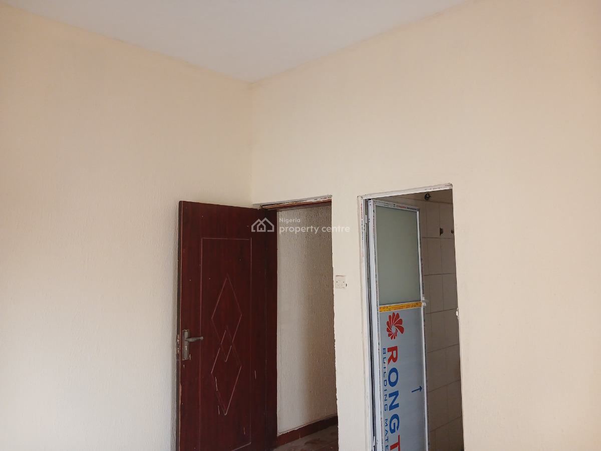 2 Bedroom Flat Available, Crd Estate, Lugbe District, Abuja, Flat / Apartment for Rent