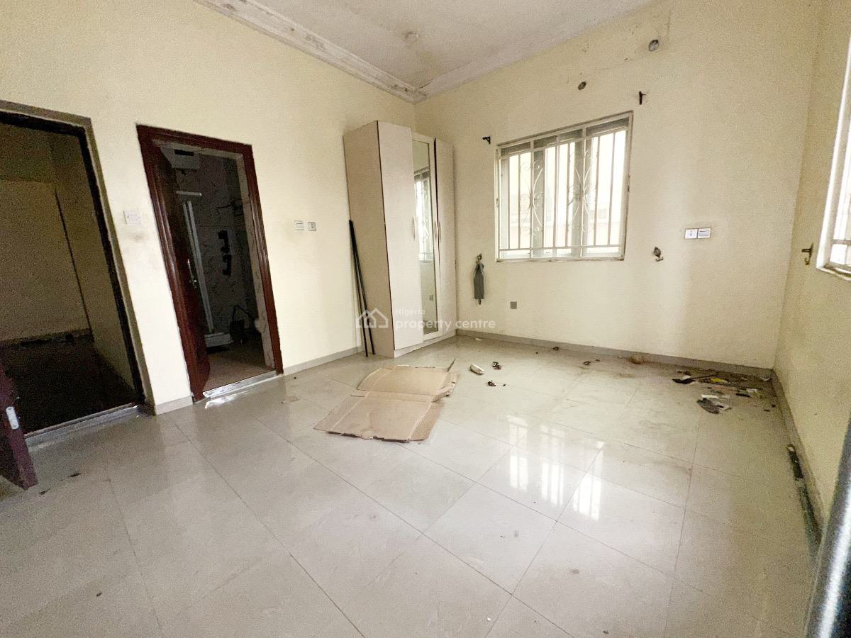 Luxury 3 Bedroom Apartment, Gra Phase 1, Magodo, Lagos, Flat / Apartment for Rent