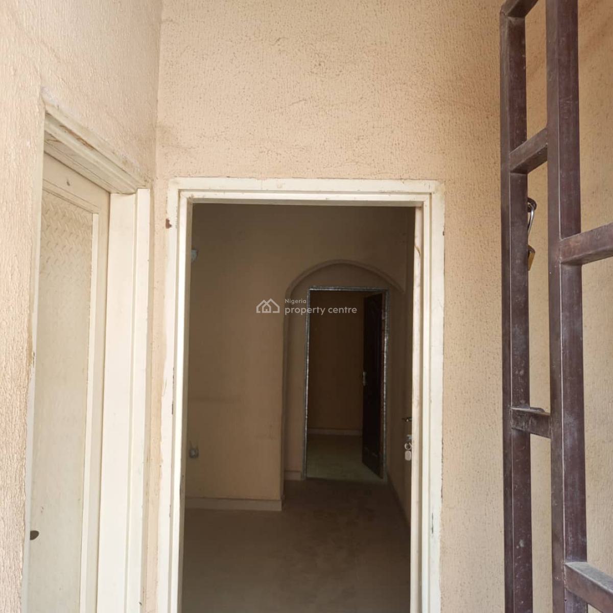 a Strategically Located 1-bedroom Flat, Minna Niger State, Minna, Niger, Mini Flat (room and Parlour) for Rent