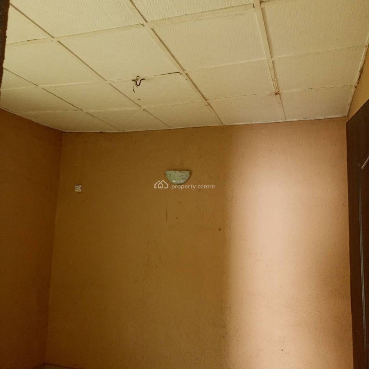 a Strategically Located 1-bedroom Flat, Minna Niger State, Minna, Niger, Mini Flat (room and Parlour) for Rent