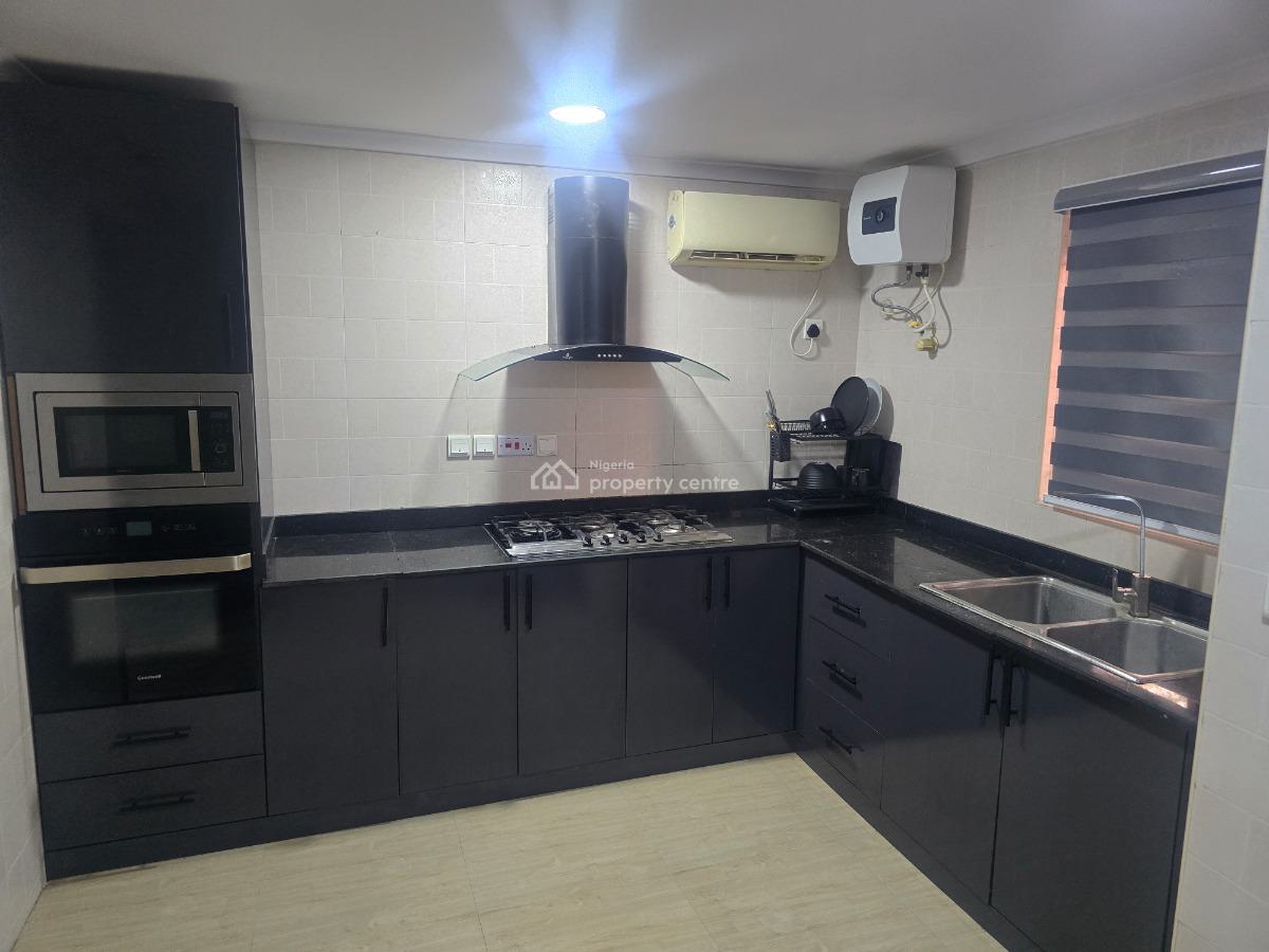 Fully Serviced 1-bedroom Flat Apartment Available, Off Admiralty Road, Lekki Phase 1, Lekki, Lagos, Flat / Apartment for Rent