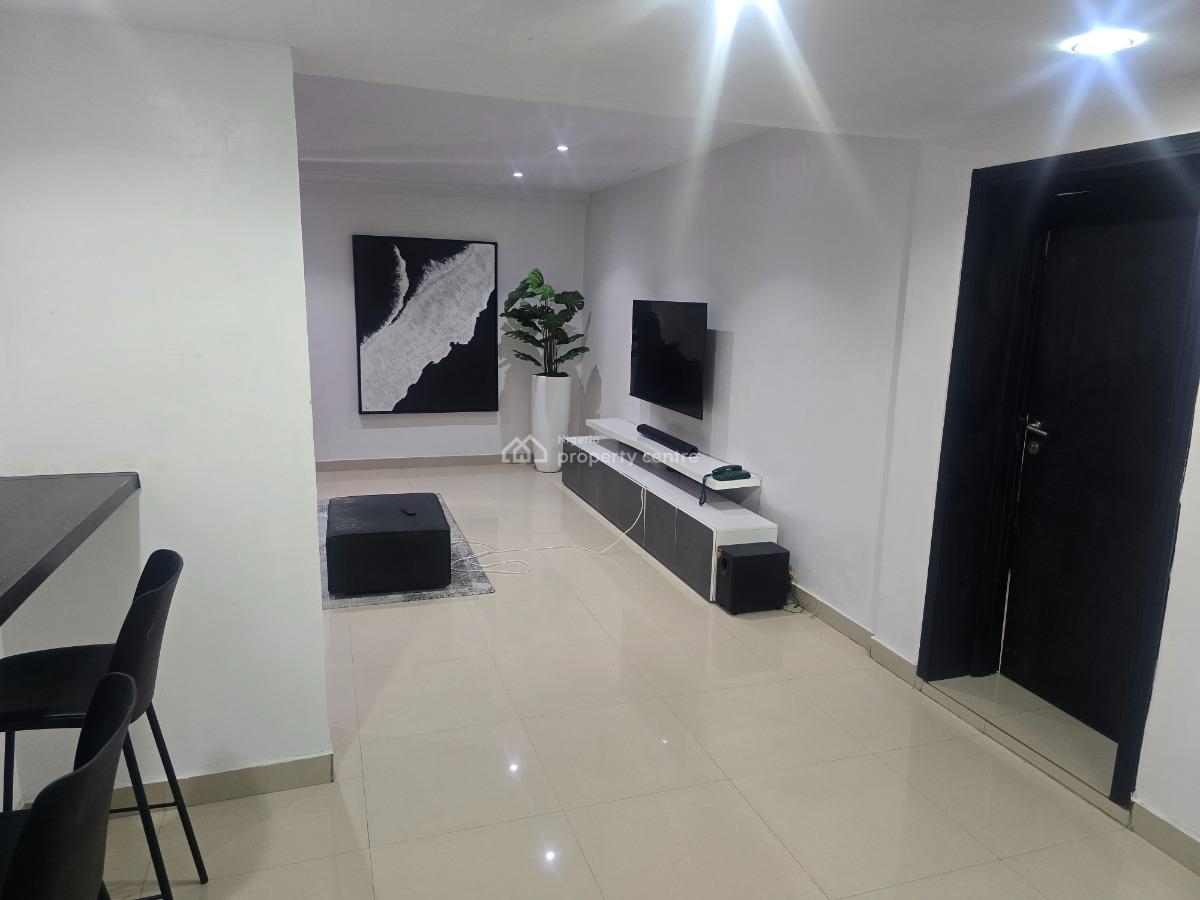 Fully Serviced 1-bedroom Flat Apartment Available, Off Admiralty Road, Lekki Phase 1, Lekki, Lagos, Flat / Apartment for Rent