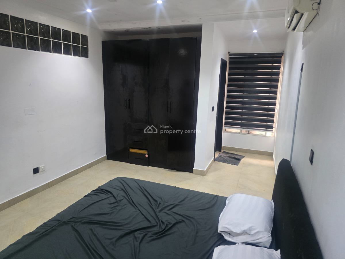 Fully Serviced 1-bedroom Flat Apartment Available, Off Admiralty Road, Lekki Phase 1, Lekki, Lagos, Flat / Apartment for Rent