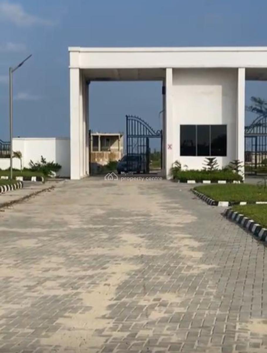 500sqm Estate Land in Pecfect Location, Tiwa Commercial  Hub, Eleranigbe, Ibeju Lekki, Lagos, Residential Land for Sale