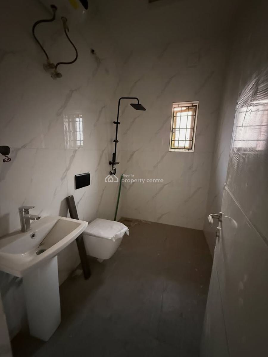 Elegant 2bedroom Apartment with an Open Kitchen, Guzape District, Abuja, Block of Flats for Sale