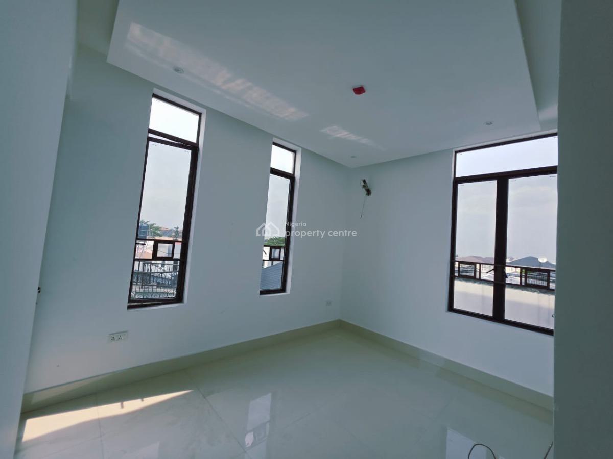 Luxury 3bed Penthouse, Off Admiralty Road, Lekki Phase 1, Lekki Phase 1, Lekki, Lagos, House for Sale
