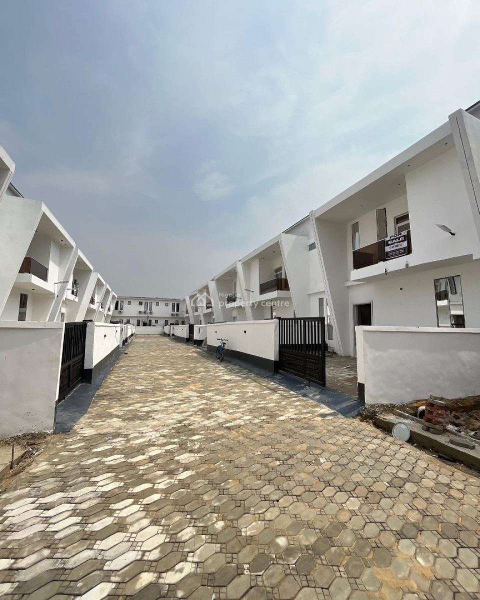 Lovely 4 Bedroom Detached Duplex with Swimming Pool and Bq, Ikota, Ikota, Lekki, Lagos, Detached Duplex for Sale