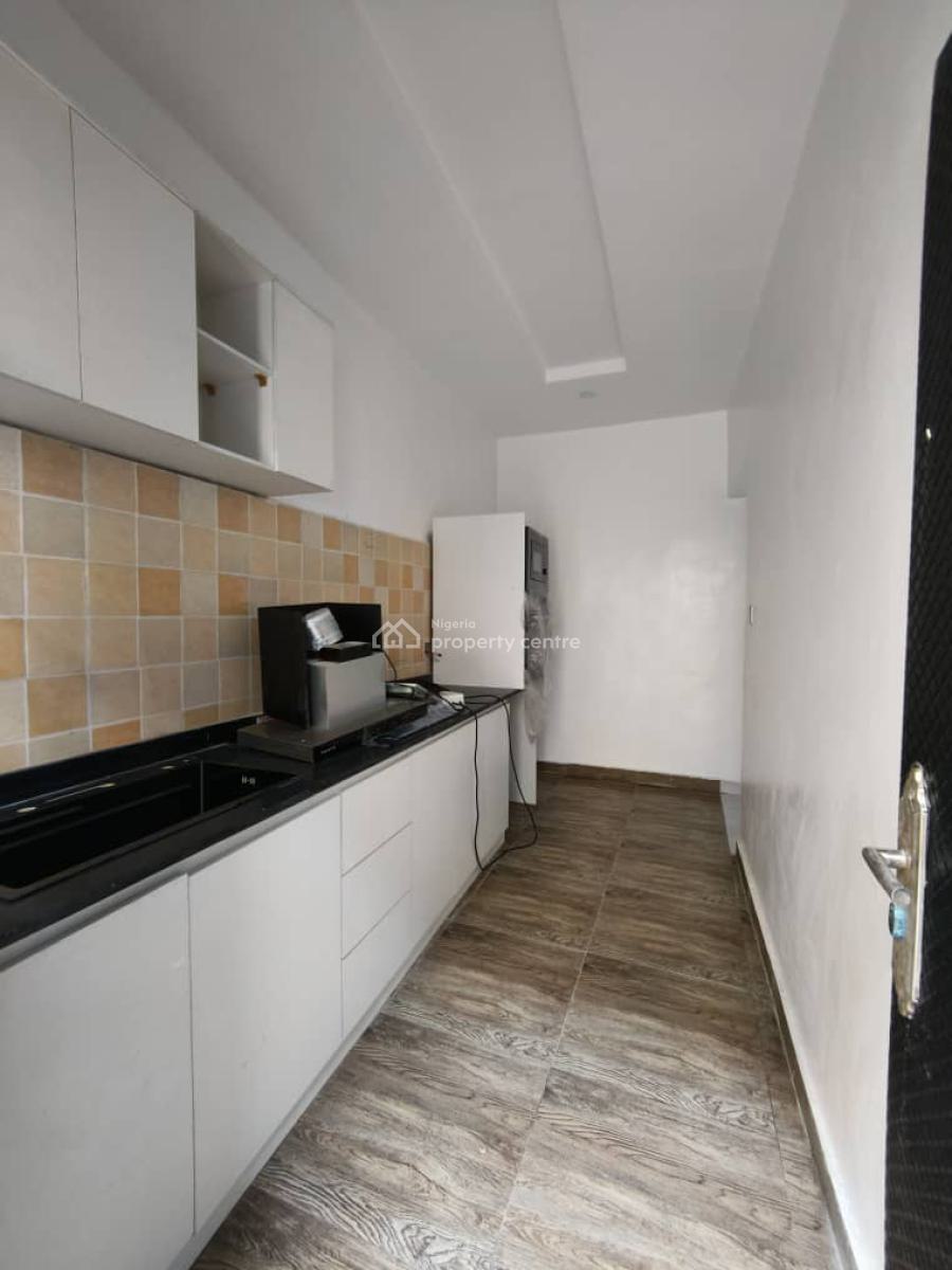 Brand New Luxury Unit of 2 Bedroom Apartment, Ologolo, Lekki, Lagos, Flat / Apartment for Sale