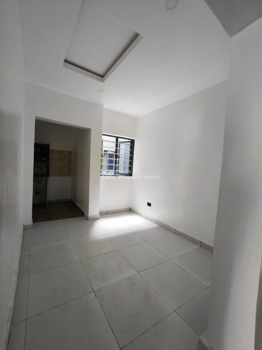 Brand New Luxury Unit of 2 Bedroom Apartment, Ologolo, Lekki, Lagos, Flat / Apartment for Sale