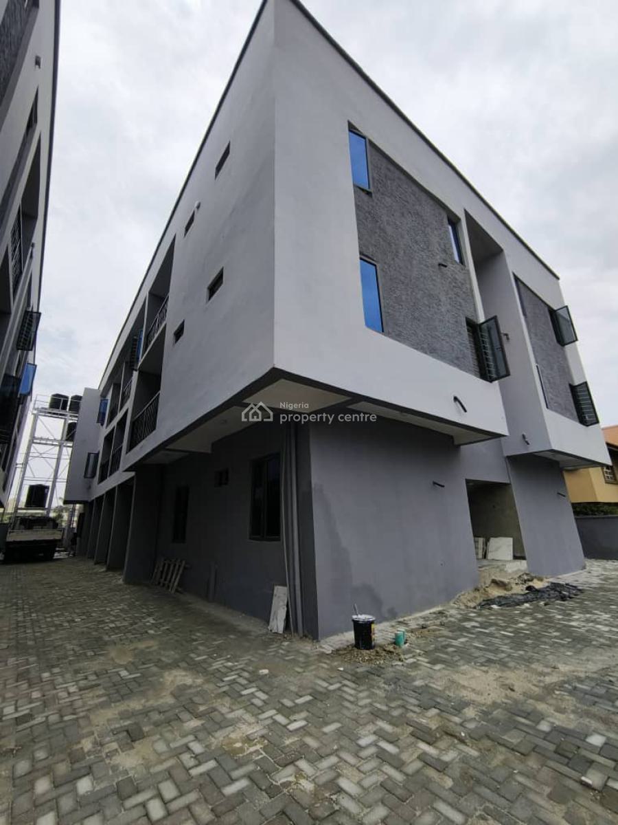 Brand New Luxury Unit of 2 Bedroom Apartment, Ologolo, Lekki, Lagos, Flat / Apartment for Sale