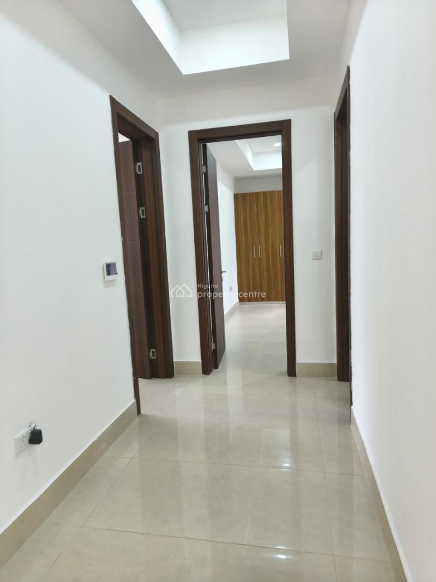 Newly Built Service 3-bedroom Flat Apartment Plus Bq Available, Off Admiralty Way, Lekki Phase 1, Lekki, Lagos, Flat / Apartment for Sale