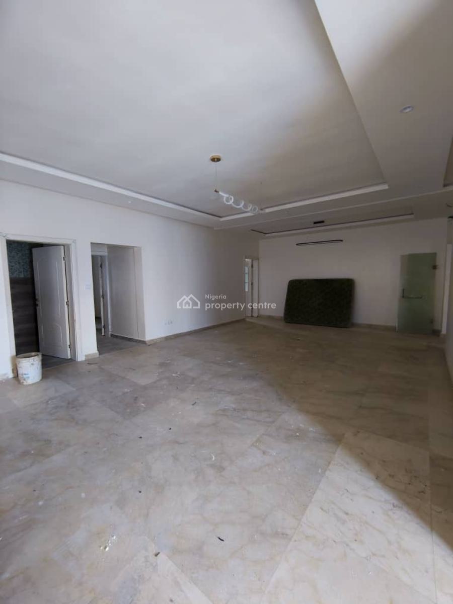 Well Renovated Spacious Self Compound 3 Bedroom Apartment, Victoria Island (vi), Lagos, House for Rent