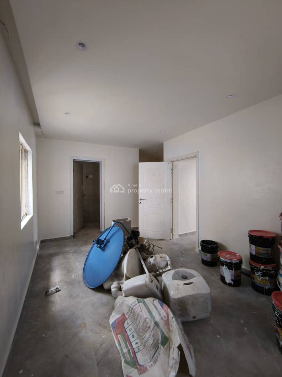 Well Renovated Spacious Self Compound 3 Bedroom Apartment, Victoria Island (vi), Lagos, House for Rent