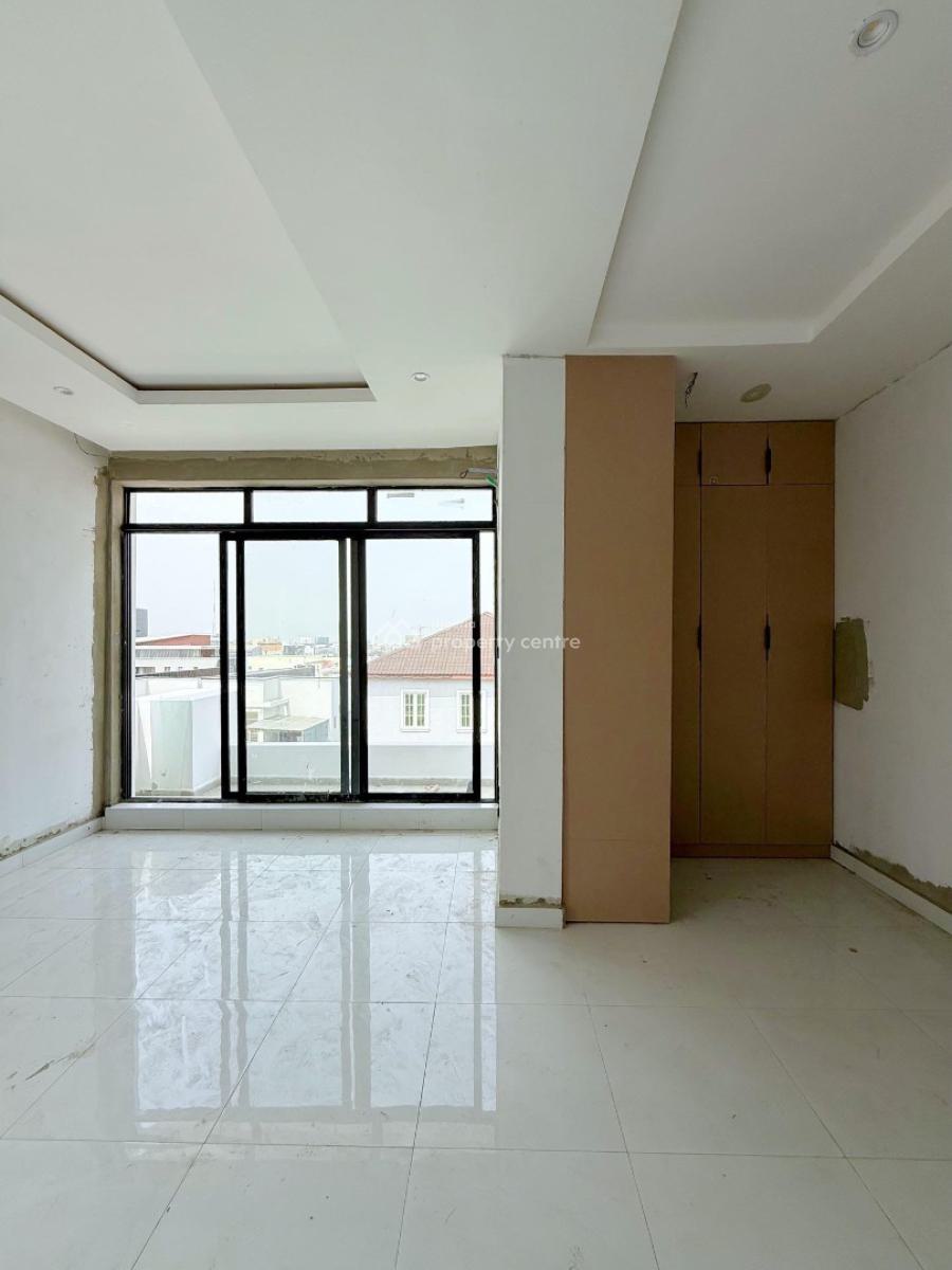 Exceptional  Luxury 2 Bedroom Apartment, Lekki Phase 1, Lekki, Lagos, Flat / Apartment for Sale