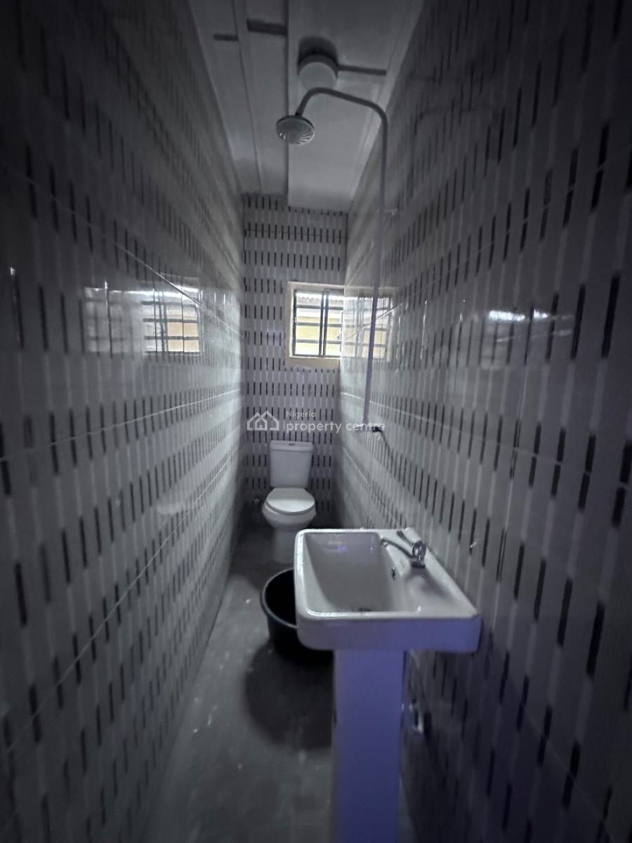 2 Bedroom Flat All Room En-suite, Brown Street, Surulere, Lagos, Flat / Apartment for Rent