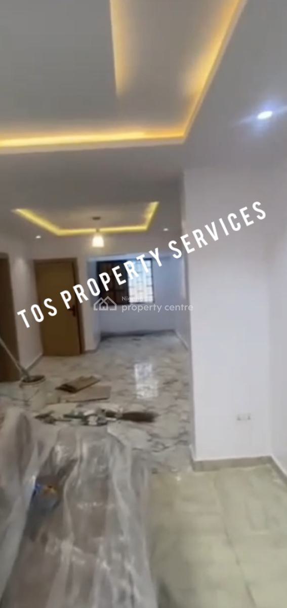 Beautifully Spacious 4 Bedroom Apartment, Off Herbert Macaulay Way, Yaba, Lagos, Flat / Apartment for Rent