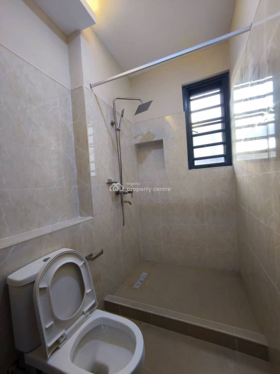 Luxury Well Built with Good Finishing Serviced 3 Bedroom Apartment, Lekki Phase 1, Lekki, Lagos, Flat / Apartment for Sale