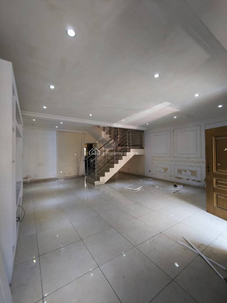 Spacious 4-bedroom Terrace with Bq, Chevron Alternative, Lekki, Lagos, Terraced Duplex for Rent