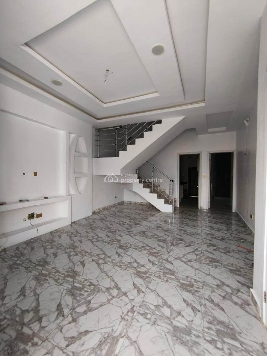 Well Renovated 4 Bedroom Fully Detached, Chevron, Lekki, Lagos, Detached Duplex for Rent