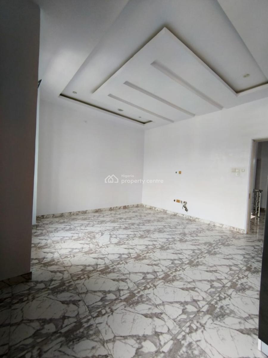 Well Renovated 4 Bedroom Fully Detached, Chevron, Lekki, Lagos, Detached Duplex for Rent