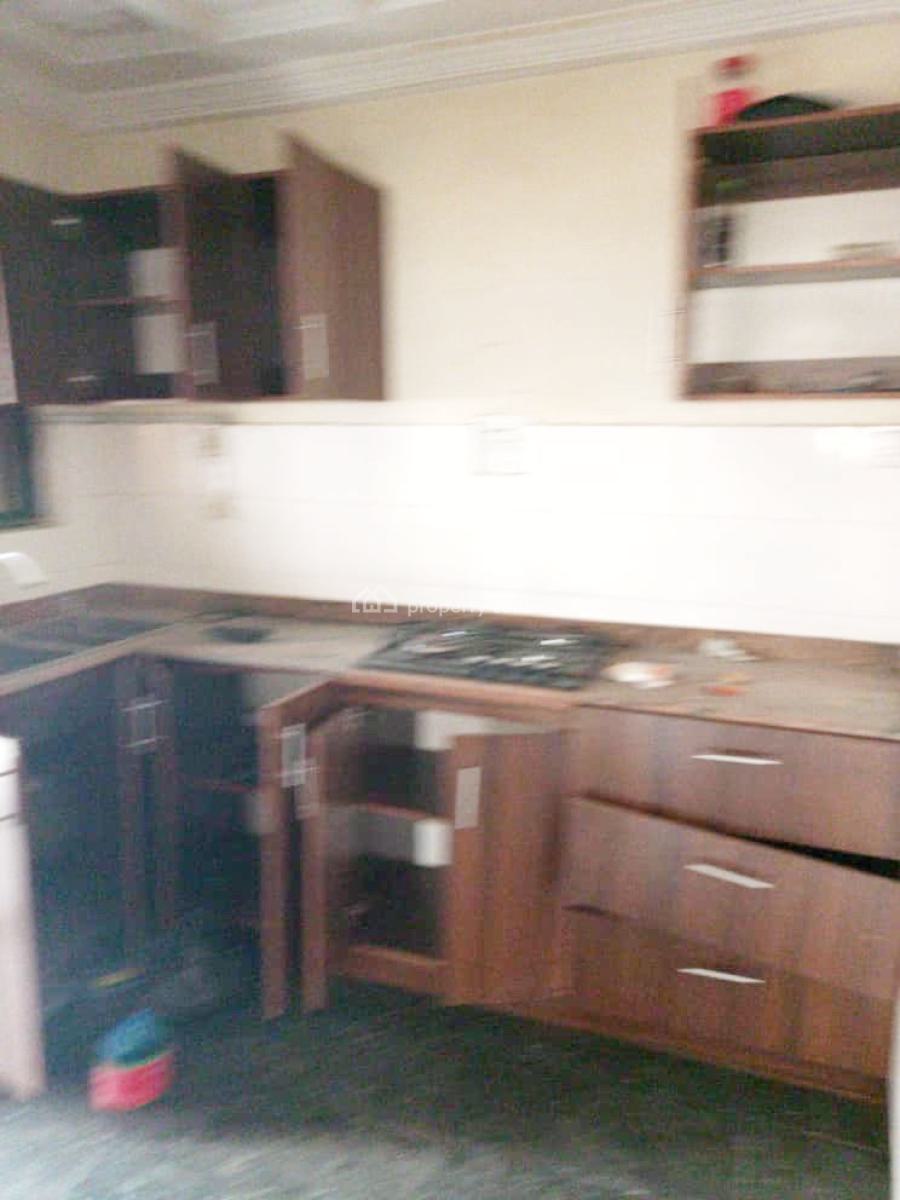 a Well Maintained Spacious 2 Bedroom Flat, Omole Phase 1, Ikeja, Lagos, Flat / Apartment for Rent
