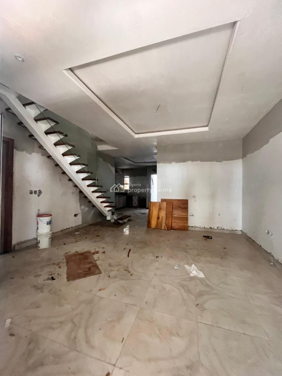 Fully Serviced 2 Bedroom Maisonette Apartment with Pool, Elevator & Gym, Off Admiralty, Lekki Phase 1, Lekki, Lagos, Flat / Apartment for Sale