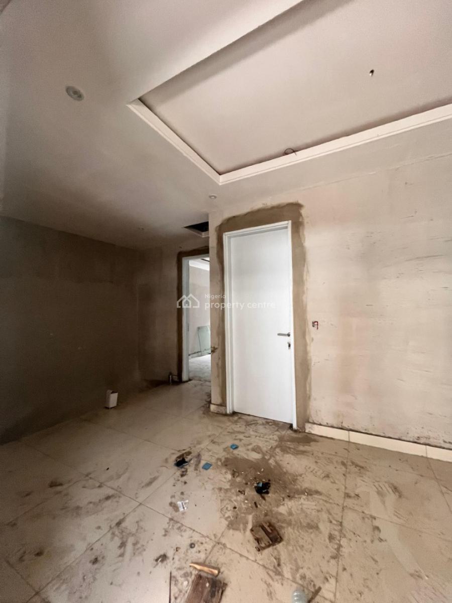 Fully Serviced 2 Bedroom Maisonette Apartment with Pool, Elevator & Gym, Off Admiralty, Lekki Phase 1, Lekki, Lagos, Flat / Apartment for Sale