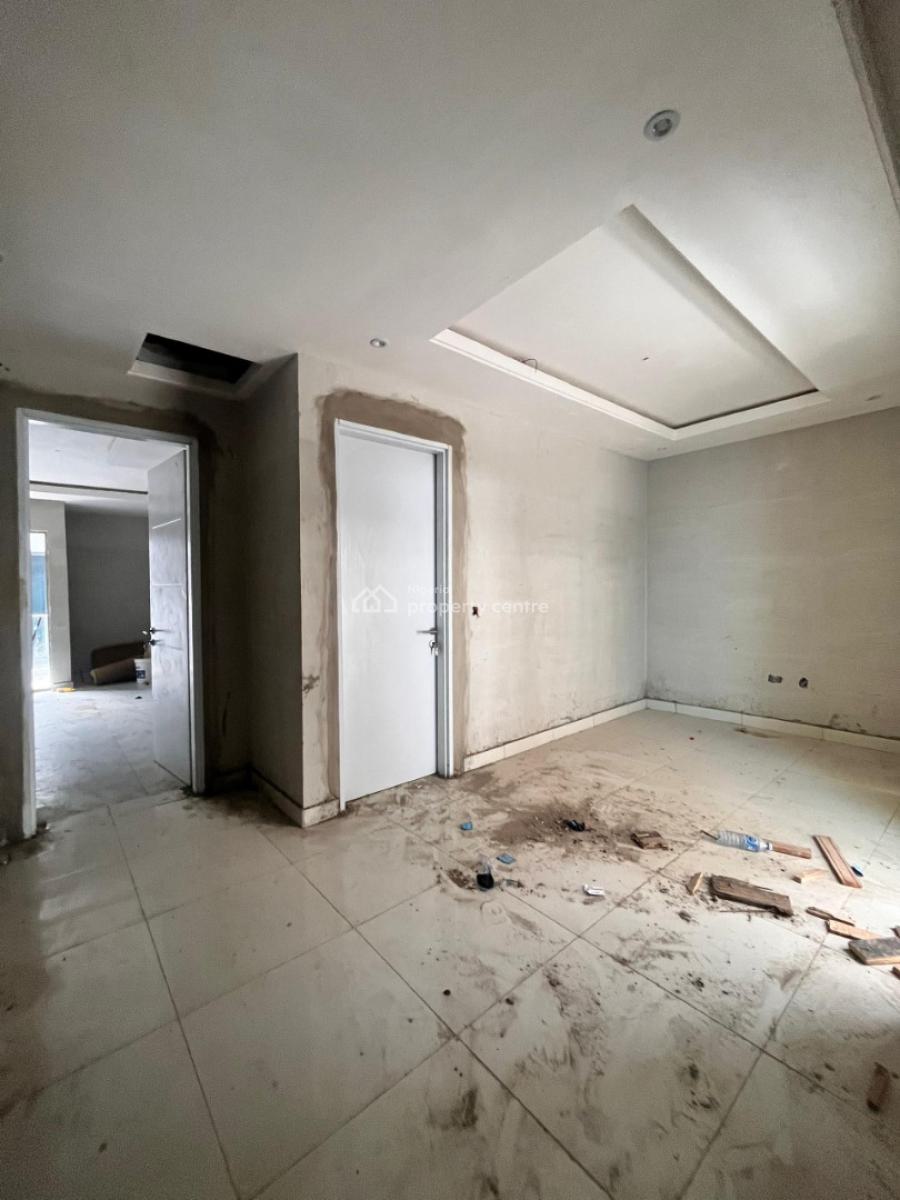 Fully Serviced 2 Bedroom Maisonette Apartment with Pool, Elevator & Gym, Off Admiralty, Lekki Phase 1, Lekki, Lagos, Flat / Apartment for Sale