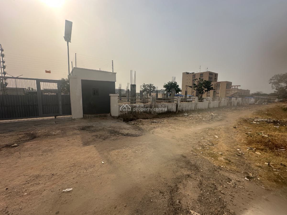 Well Positioned Commercial Land, Central Business District, Abuja, Mixed-use Land for Sale