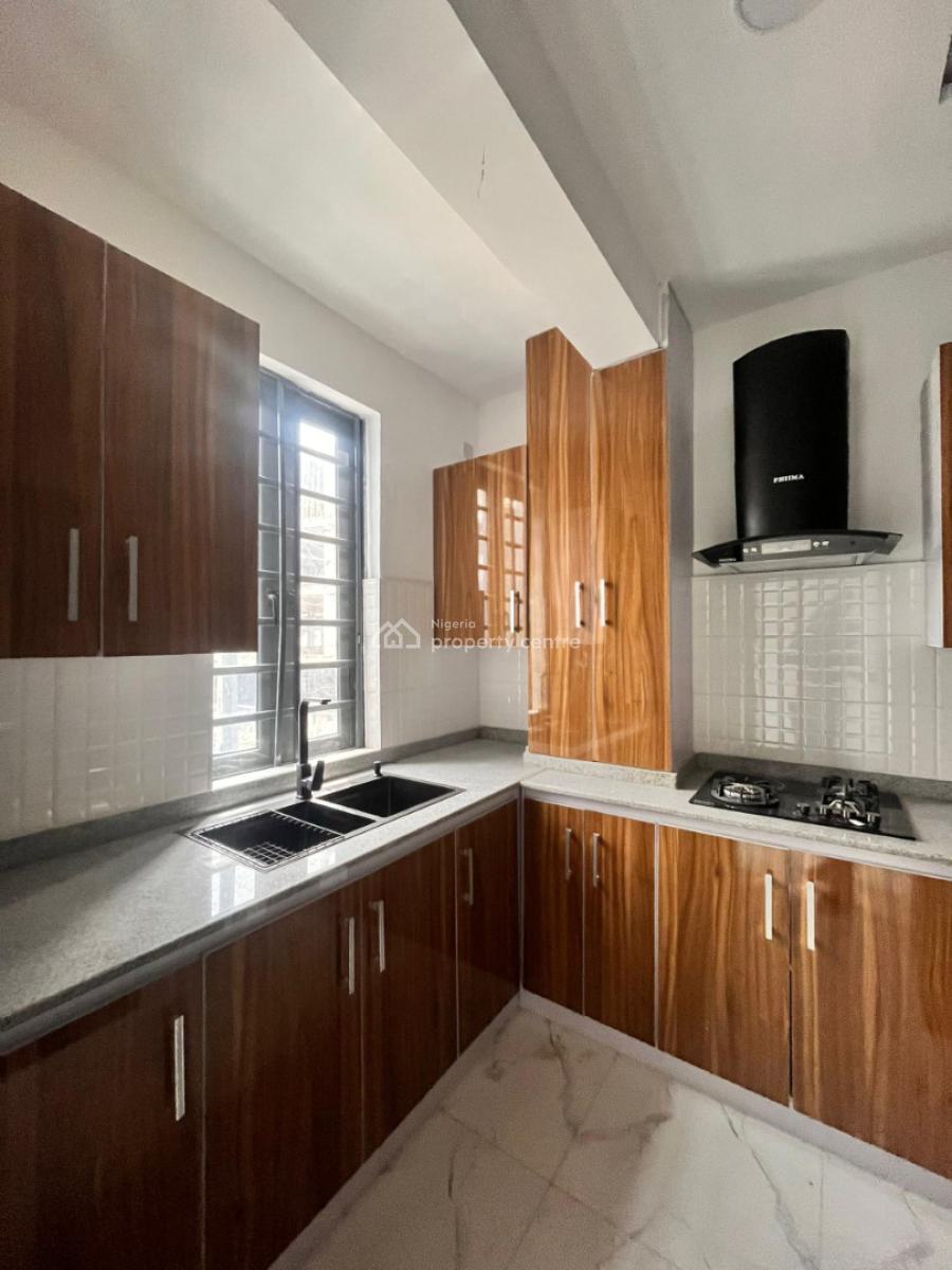 Brand New Luxury 2 Bedroom Apartment with Bq and Elevator, Freedom Way, Lekki Phase 1, Lekki, Lagos, Flat / Apartment for Sale