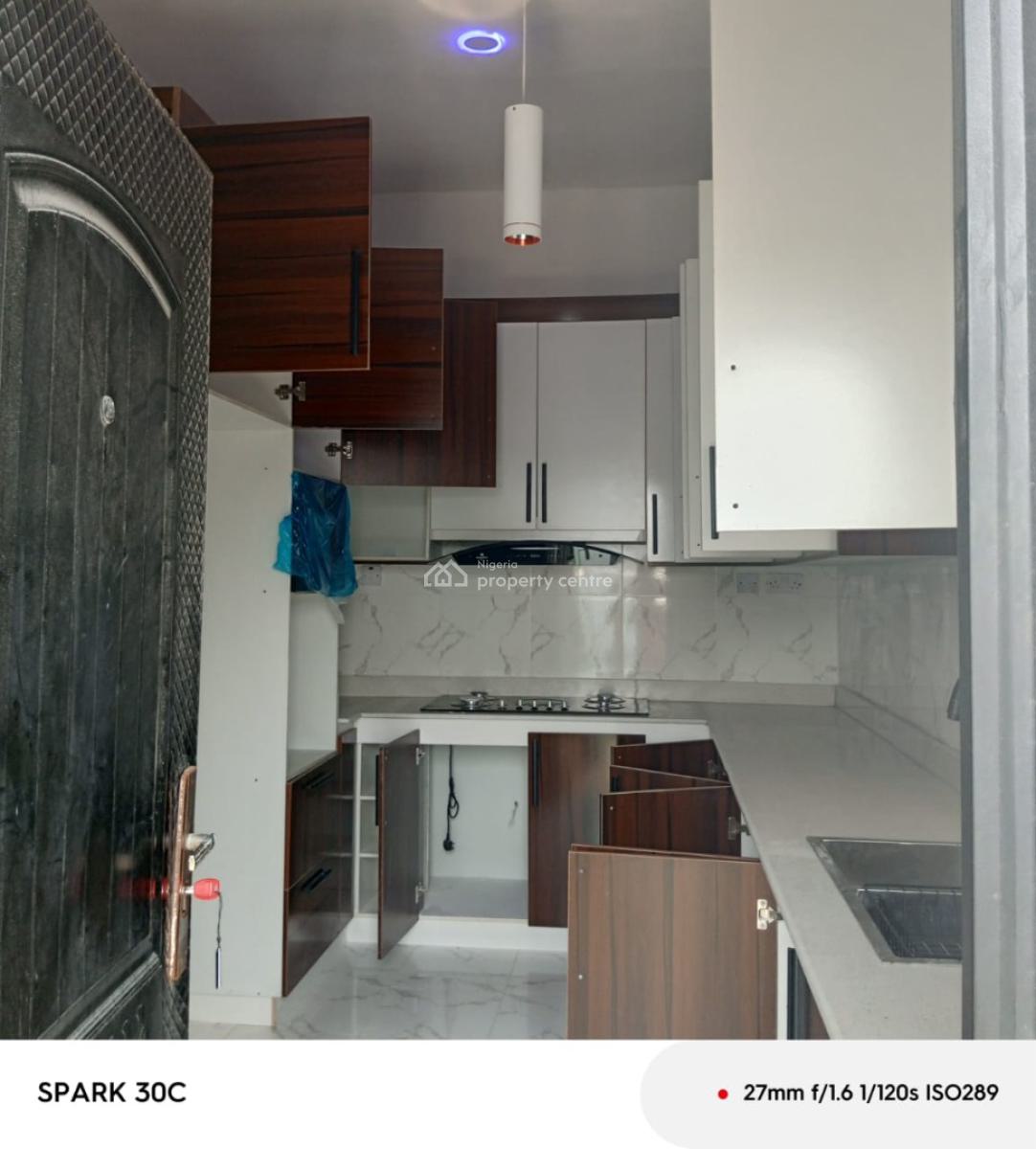 Furnished 2 Bedroom Apartment, Lekki Phase 1, Lekki, Lagos, Flat / Apartment for Sale