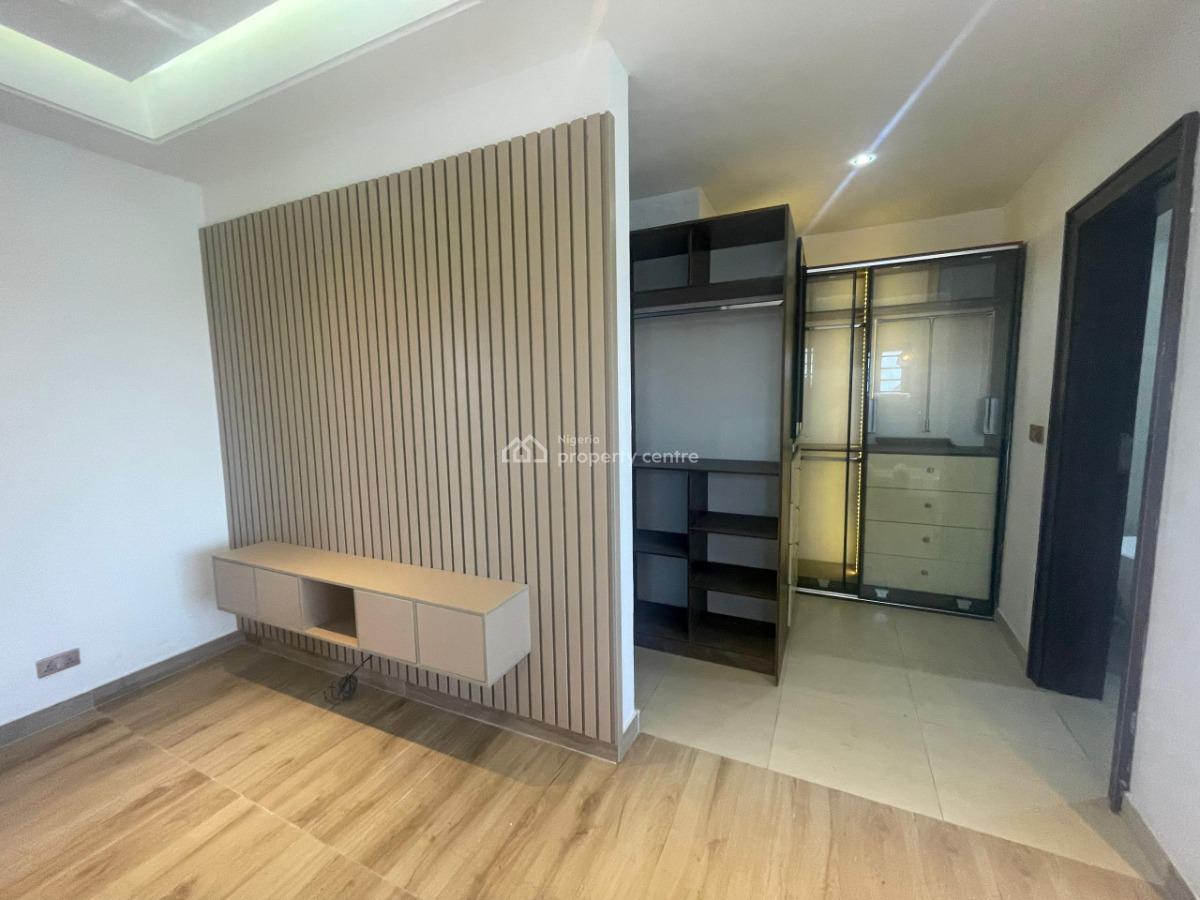 4 Bedroom Terrace Duplex with Bq in a Fully Serviced Estate, Lekki, Lagos, Flat / Apartment for Rent