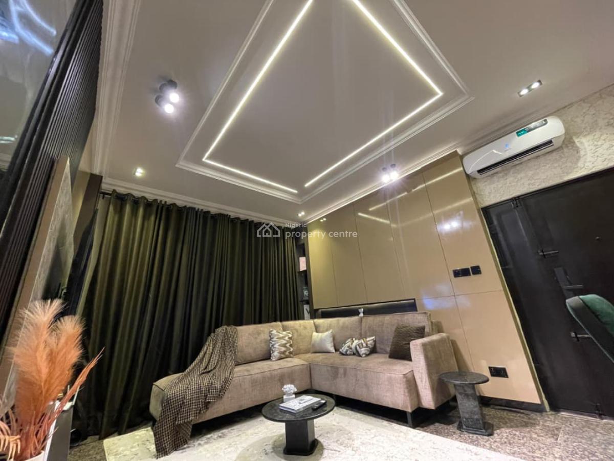 Lovely One Bedroom Apartment with Bathtub, Phase 1, Lekki, Lagos, Mini Flat (room and Parlour) Short Let