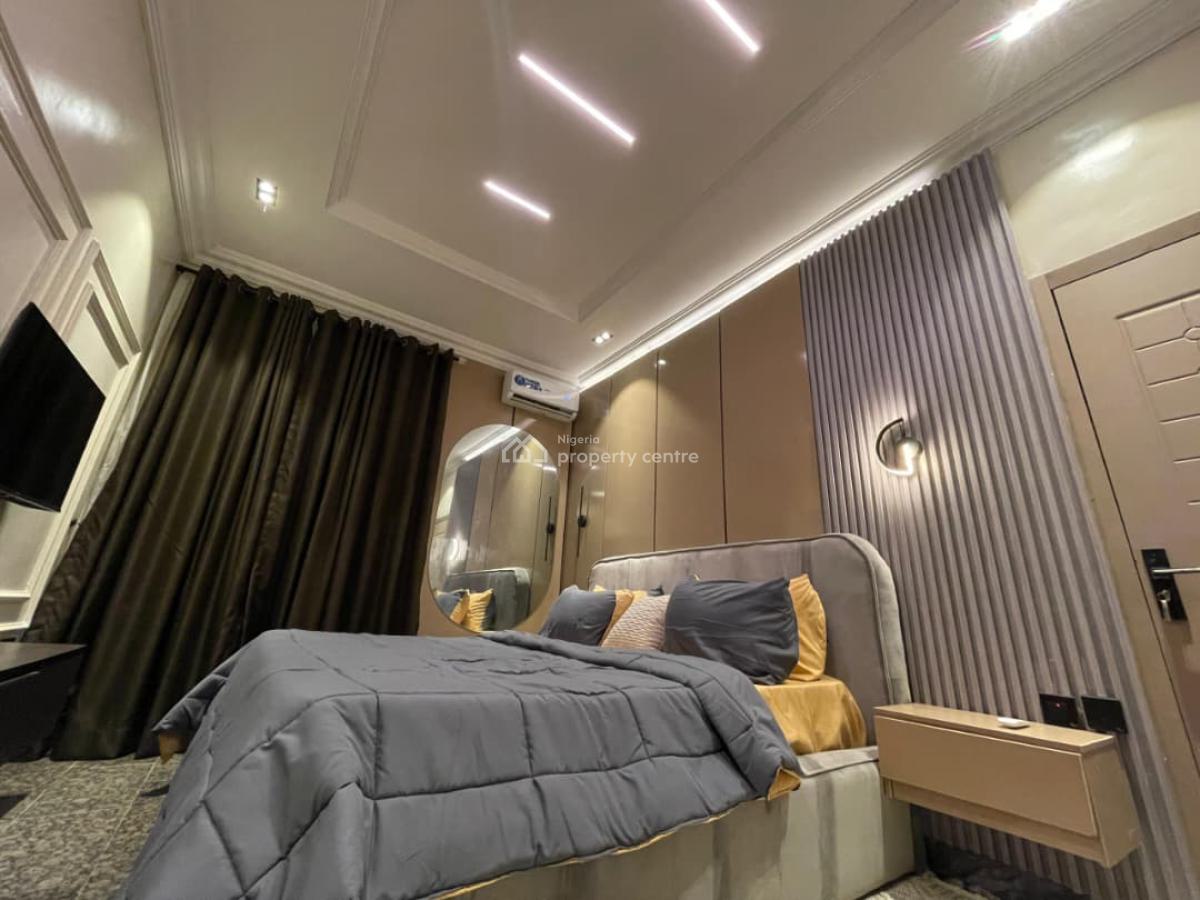 Lovely One Bedroom Apartment with Bathtub, Phase 1, Lekki, Lagos, Mini Flat (room and Parlour) Short Let