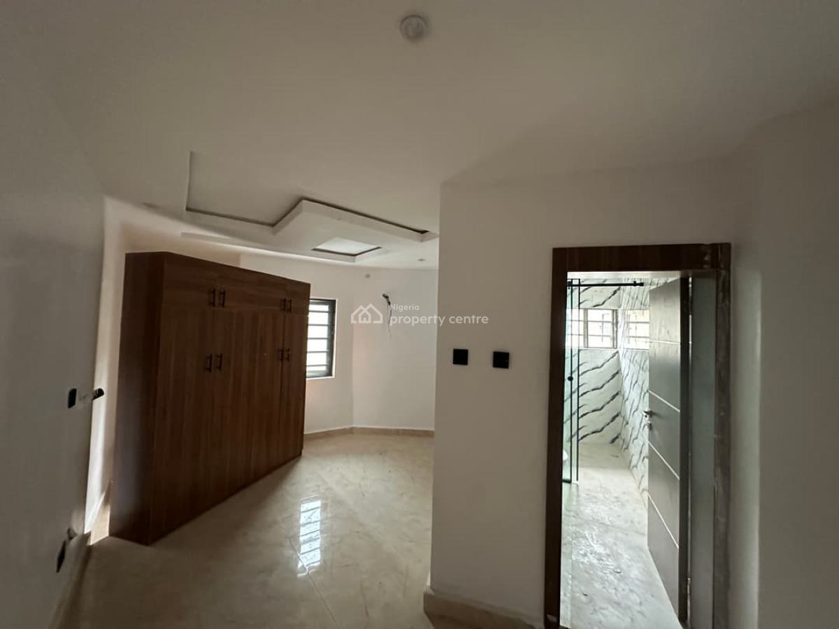 Exclusive Newly Built 3-bedroom Apartment, Lekki Phase 1, Lekki, Lagos, Flat / Apartment for Rent
