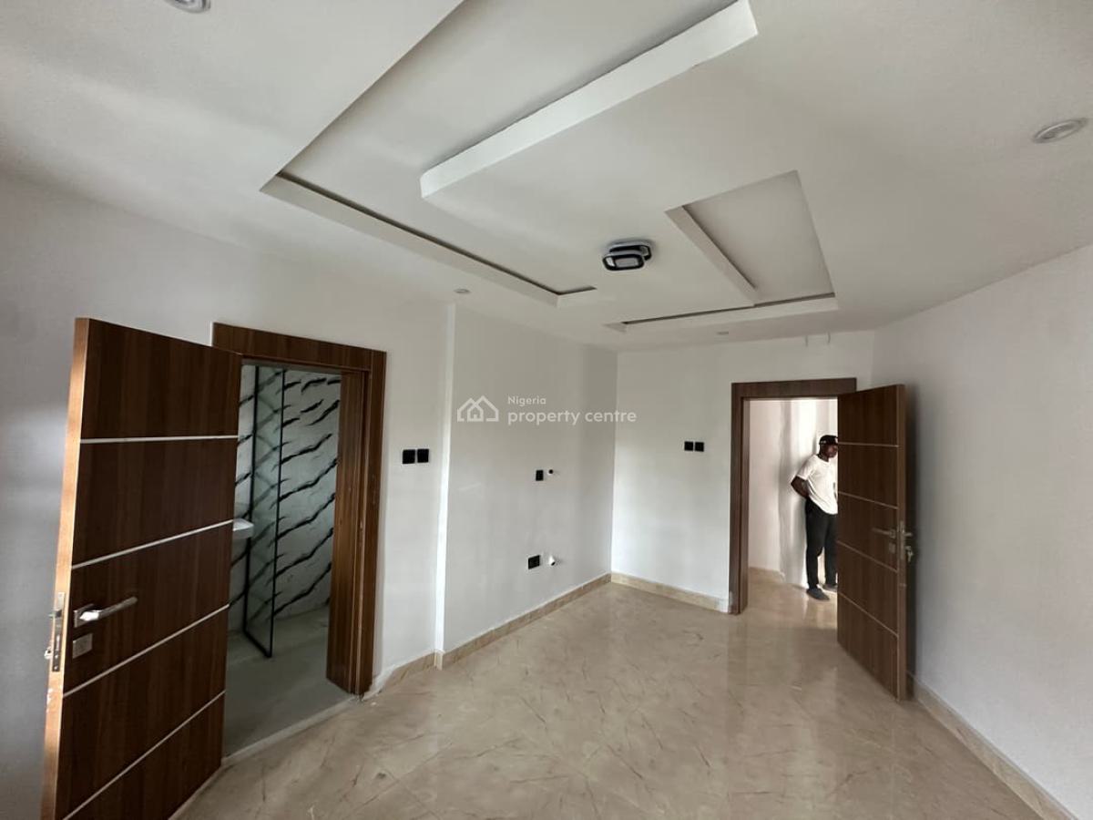 Exclusive Newly Built 3-bedroom Apartment, Lekki Phase 1, Lekki, Lagos, Flat / Apartment for Rent