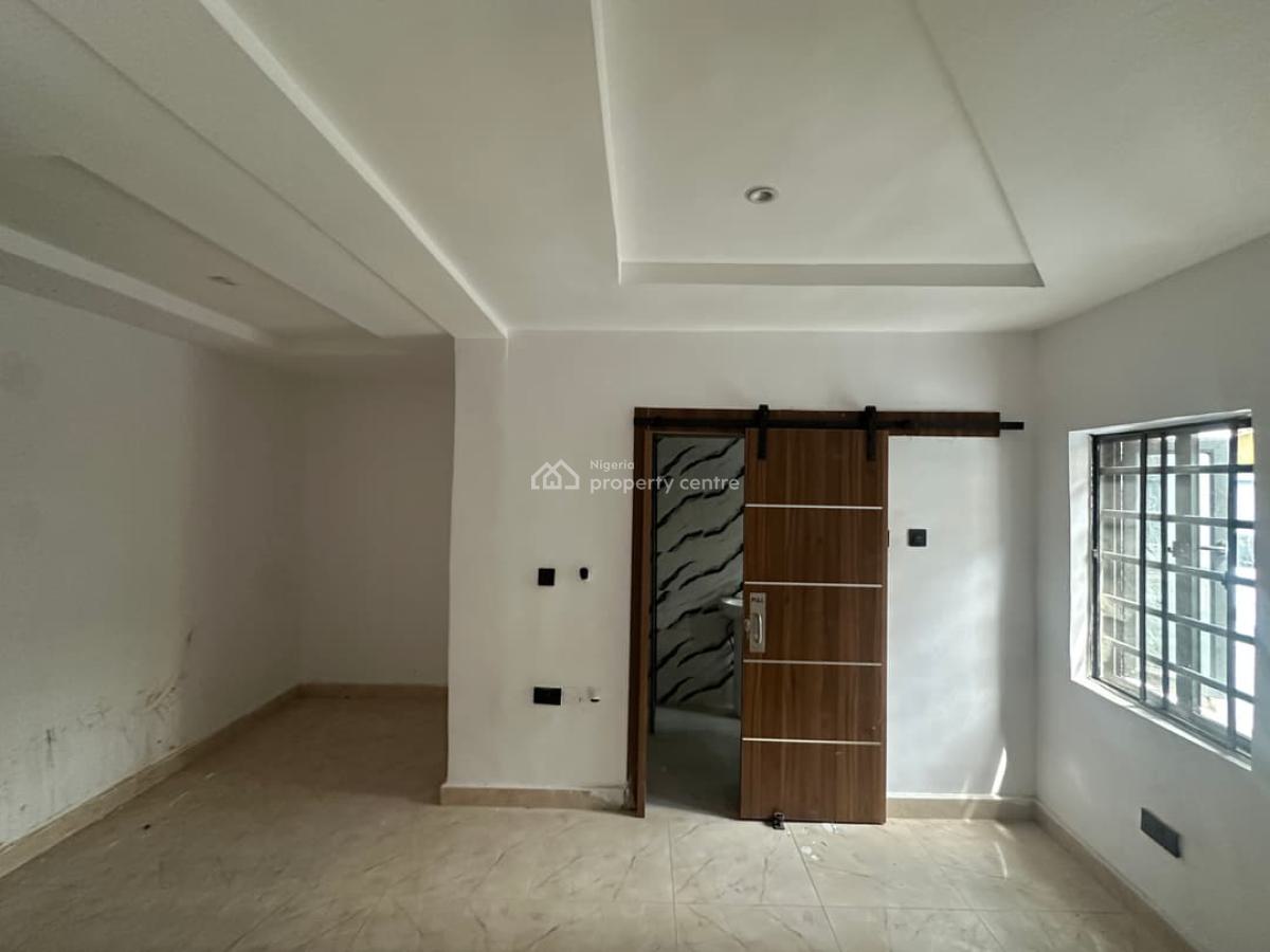 Exclusive Newly Built 3-bedroom Apartment, Lekki Phase 1, Lekki, Lagos, Flat / Apartment for Rent