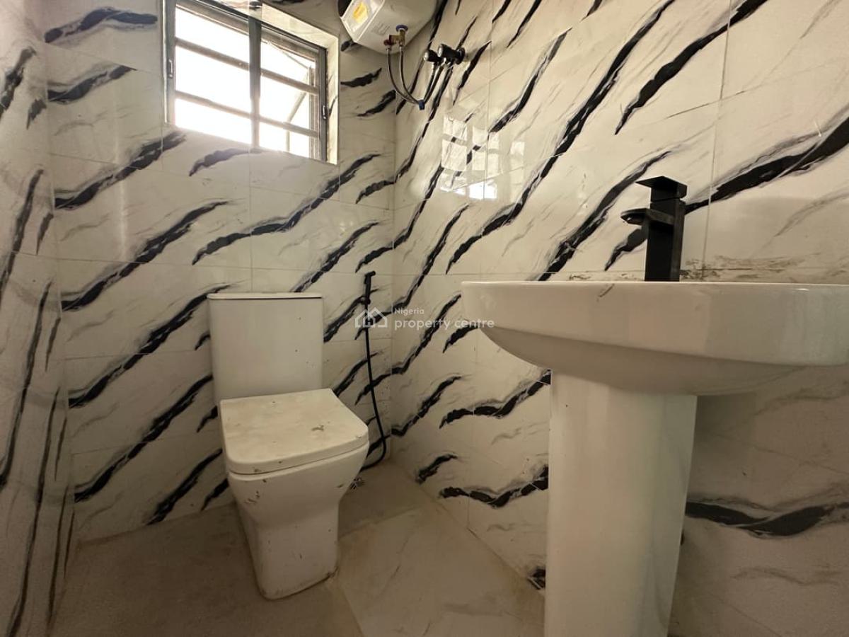 Exclusive Newly Built 3-bedroom Apartment, Lekki Phase 1, Lekki, Lagos, Flat / Apartment for Rent