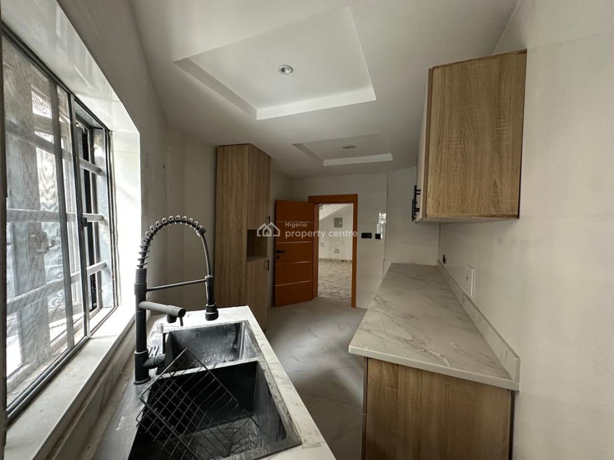 Exclusive Newly Built 2-bedroom Apartment, Lekki Phase 1, Lekki, Lagos, Flat / Apartment for Rent