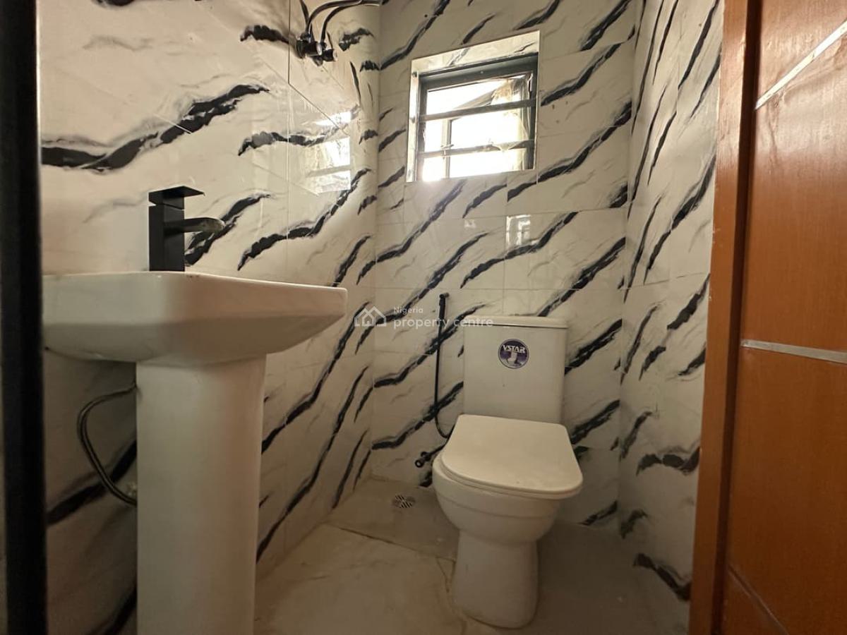 Exclusive Newly Built 2-bedroom Apartment, Lekki Phase 1, Lekki, Lagos, Flat / Apartment for Rent