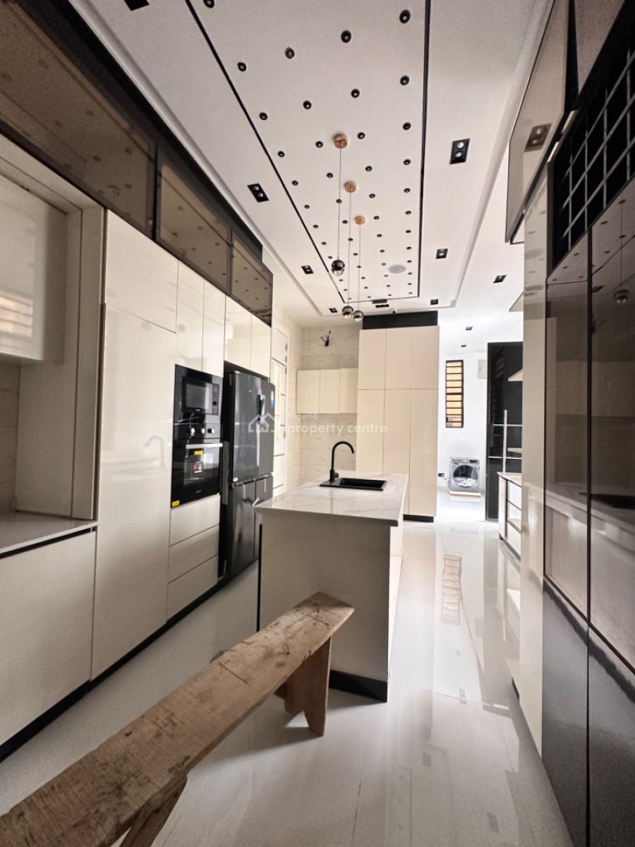 Presidential 6 Bedroom House, Close to Pinnock Beach Estate, Osapa, Lekki, Lagos, Detached Duplex for Sale