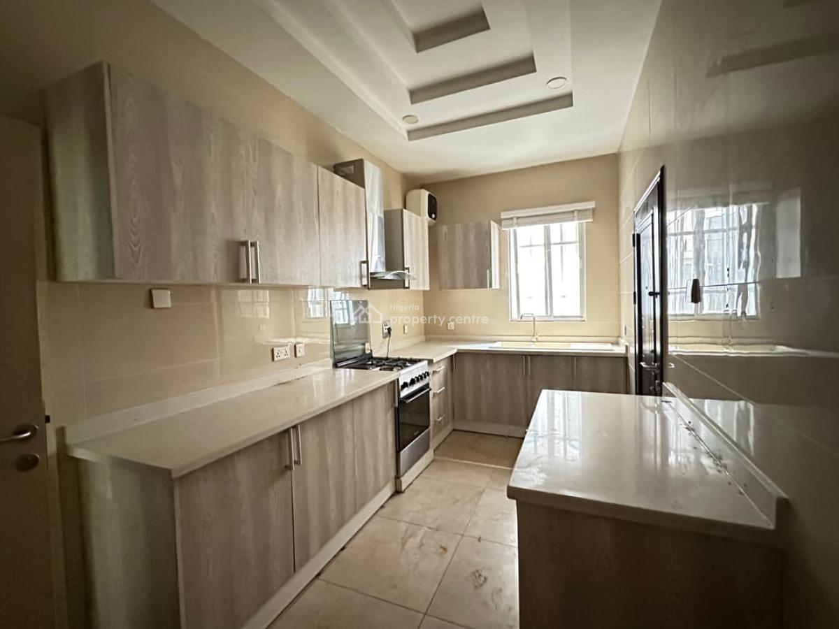 Exclusive  3-bedroom Apartment, Ikate, Lekki, Lagos, Flat / Apartment for Rent