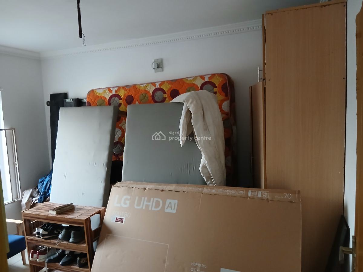 Studio Apartment ( Self Contain) with Corridor, Carlton Gate Estate, Chevron, Lekki, Lagos, Self Contain (single Rooms) for Rent