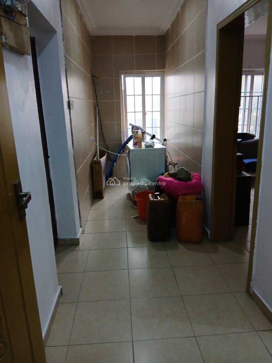 Studio Apartment ( Self Contain) with Corridor, Carlton Gate Estate, Chevron, Lekki, Lagos, Self Contain (single Rooms) for Rent