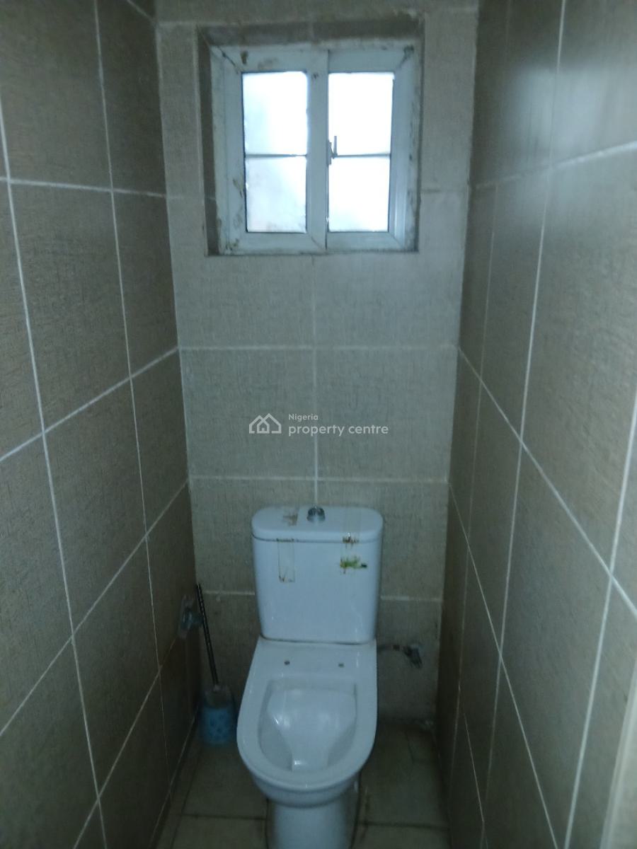 Studio Apartment (self Contain) with Corridor, Carlton Gate Estate, Chevron, Lekki, Lagos, Self Contain (single Rooms) for Rent