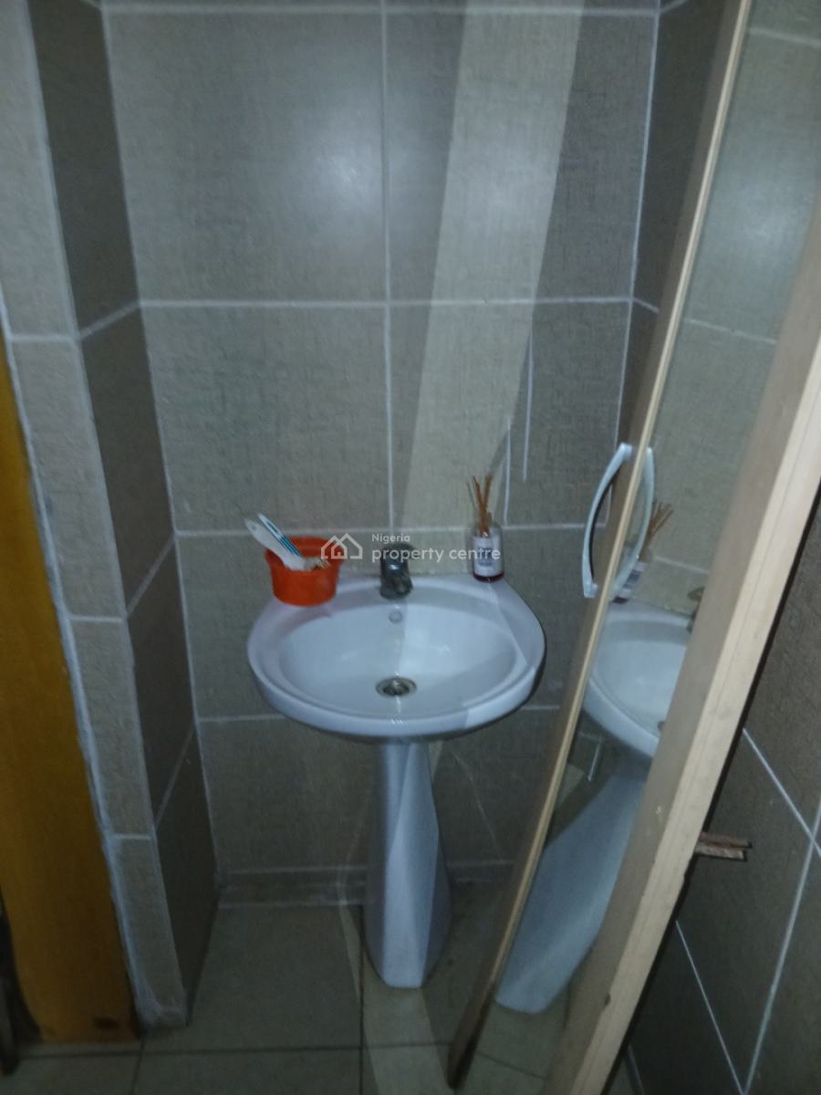 Studio Apartment (self Contain) with Corridor, Carlton Gate Estate, Chevron, Lekki, Lagos, Self Contain (single Rooms) for Rent