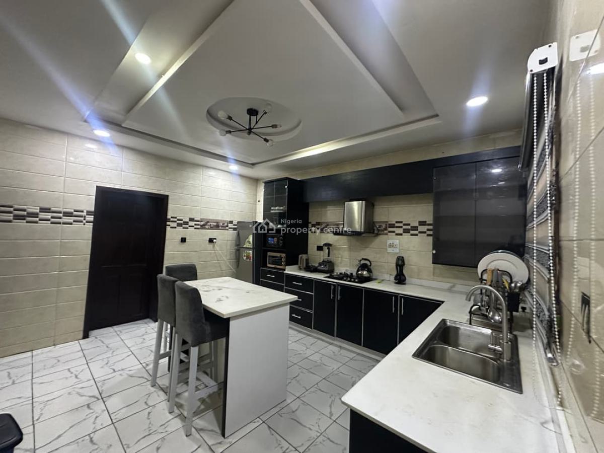 Exclusive 5-bedroom Semi-detached House, Ikate, Lekki, Lagos, Semi-detached Duplex for Rent