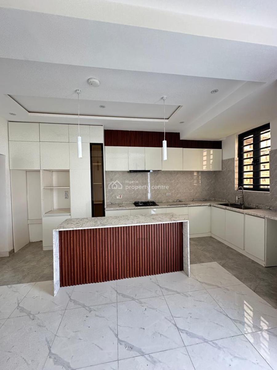 Exquisite Luxury Spacious 2 Bedroom Apartment with a Gym, Ikate, Ikate, Lekki, Lagos, Block of Flats for Sale